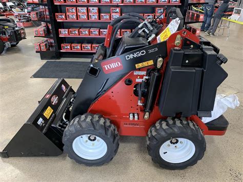 toro dingo 323 tiller